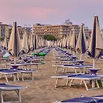 Lejlighed Flat With A Relaxing Sunny Terrace *