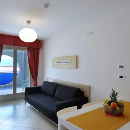 Flat With A Relaxing Sunny Terrace * Bibione