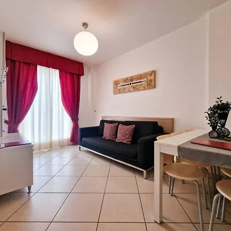 Flat With A Relaxing Sunny Terrace Apartament *