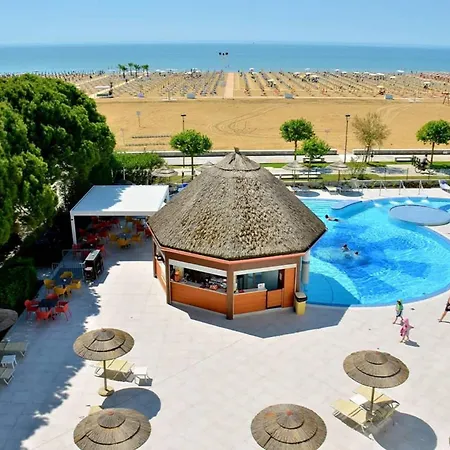 Flat With A Relaxing Sunny Terrace Apartament